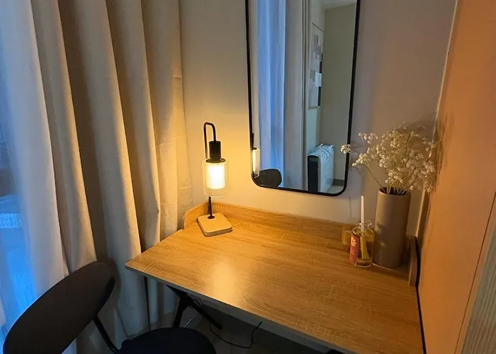 2br With Balcony Family & Friends Parksuites Bgc Manila